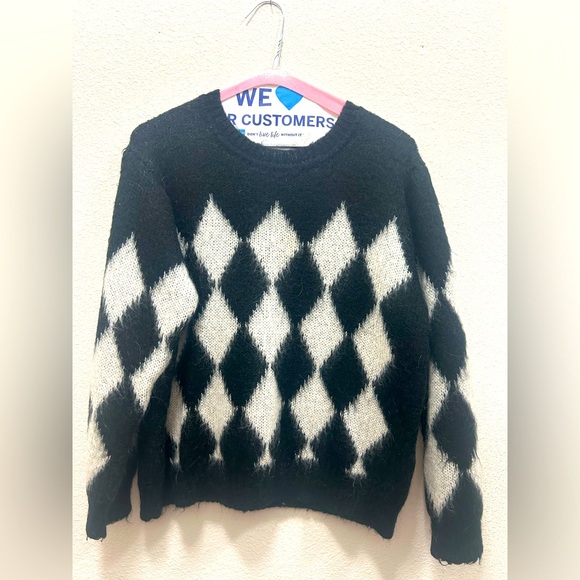 Sandro sweater: size S; very soft. Dry cleaned. - Picture 1 of 5